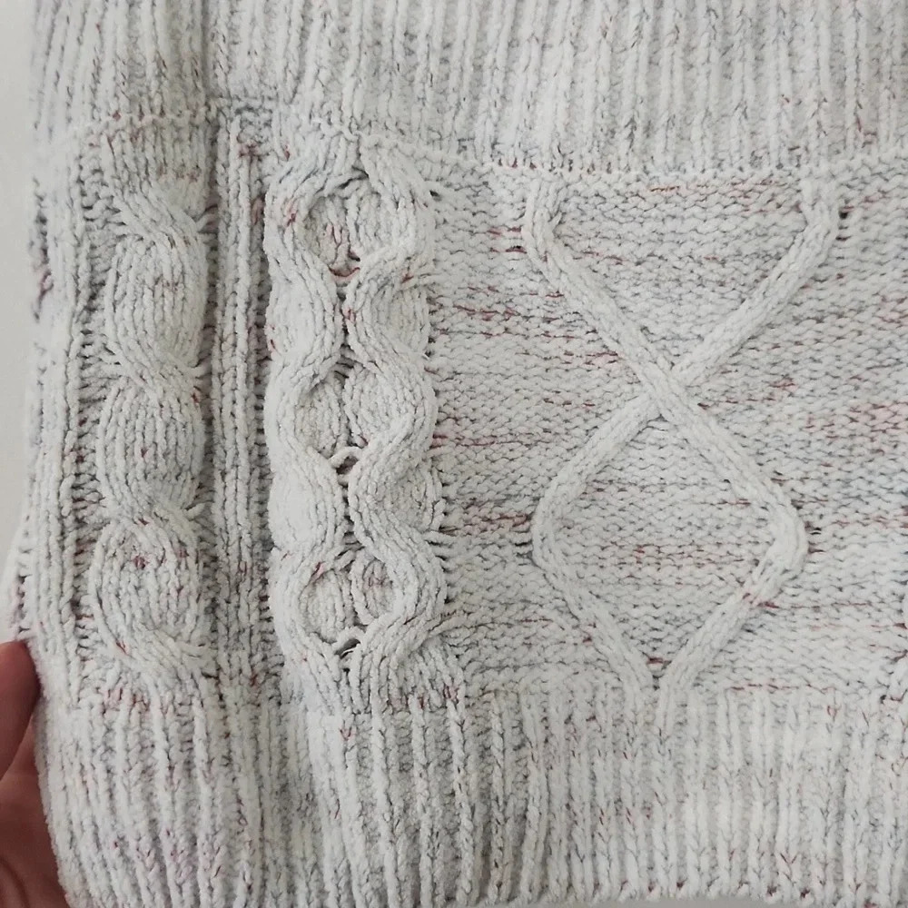 Witty Fox Sweater Knit Crop Tank Top Size Medium - Picture 2 of 4